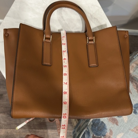 🔥Michael Kors Brown Satchel Bag with Structured Design🔥 - Picture 5 of 9